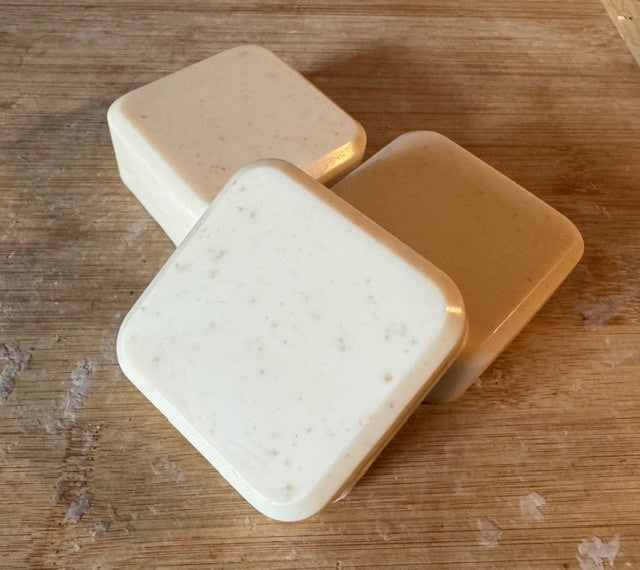 Mini Vanilla Santal & Oatmeal Shea Butter Soap